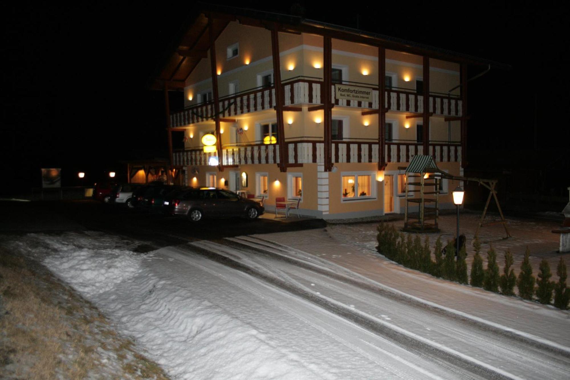 Landgasthof Schwaiger Mortschach Bagian luar foto